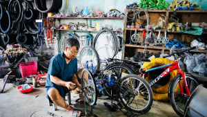 Phú Thọ: Cô gái 18 tuổi bị khởi tố vì lái xe đạp điện tông một cụ già 88 tuổi tuvong